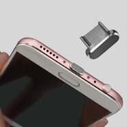 Metalni čep za zaštitu ulaza za punjenje za sve USB-C uređaje Metalni čep za zaštitu ulaza za punjenje za sve USB-C uređaje