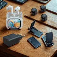 Office Essentials - Pametne slušalice s izoliranjem buke, brzi punjač i sve za uređen radni prostor