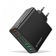 Zidni punjač Techsuit "CHPD224" s 8 izlaza (4× USB + 4× USB-C) i 65W brzim punjenjem – crni